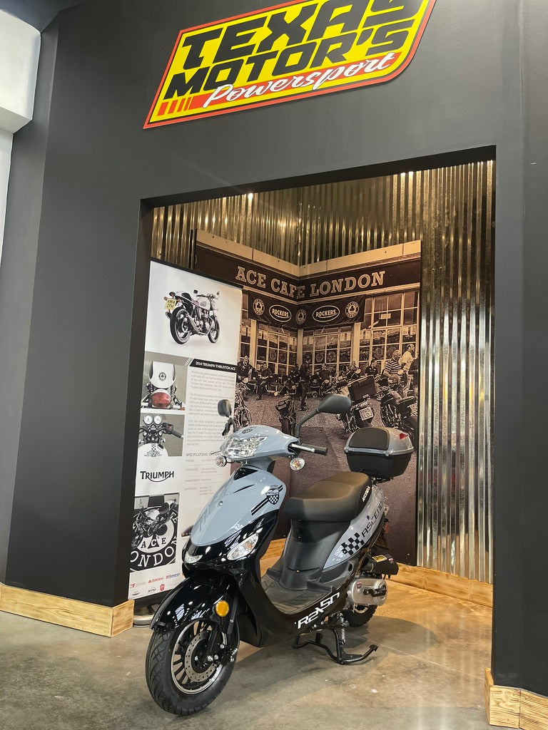 MAS×SAURUS スピードデュアルスーツ 2025 ver. – wave-one.shop